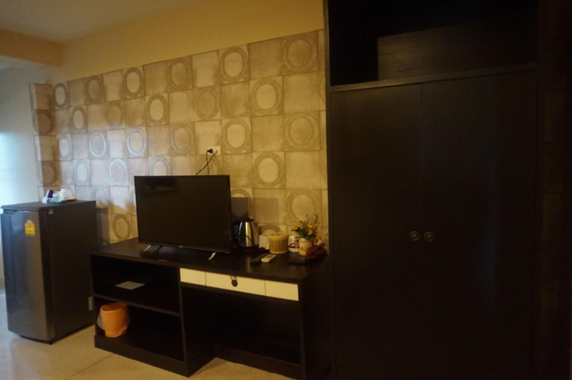 Metro Residence Сурин Экстерьер фото
